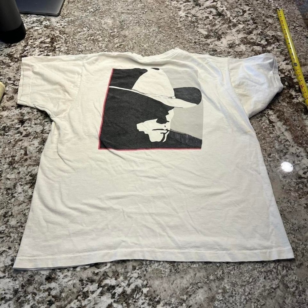 Vintage 1990s Marlboro cowboy tee  Size XL